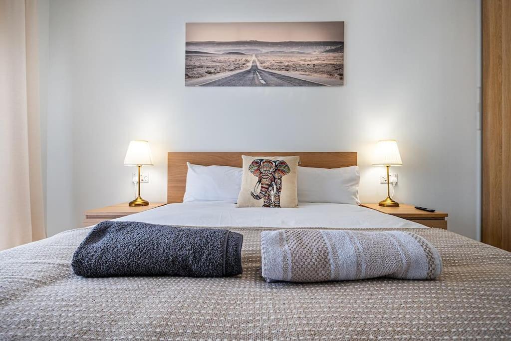 Reading 2-Bed Apartment & Parking Dış mekan fotoğraf